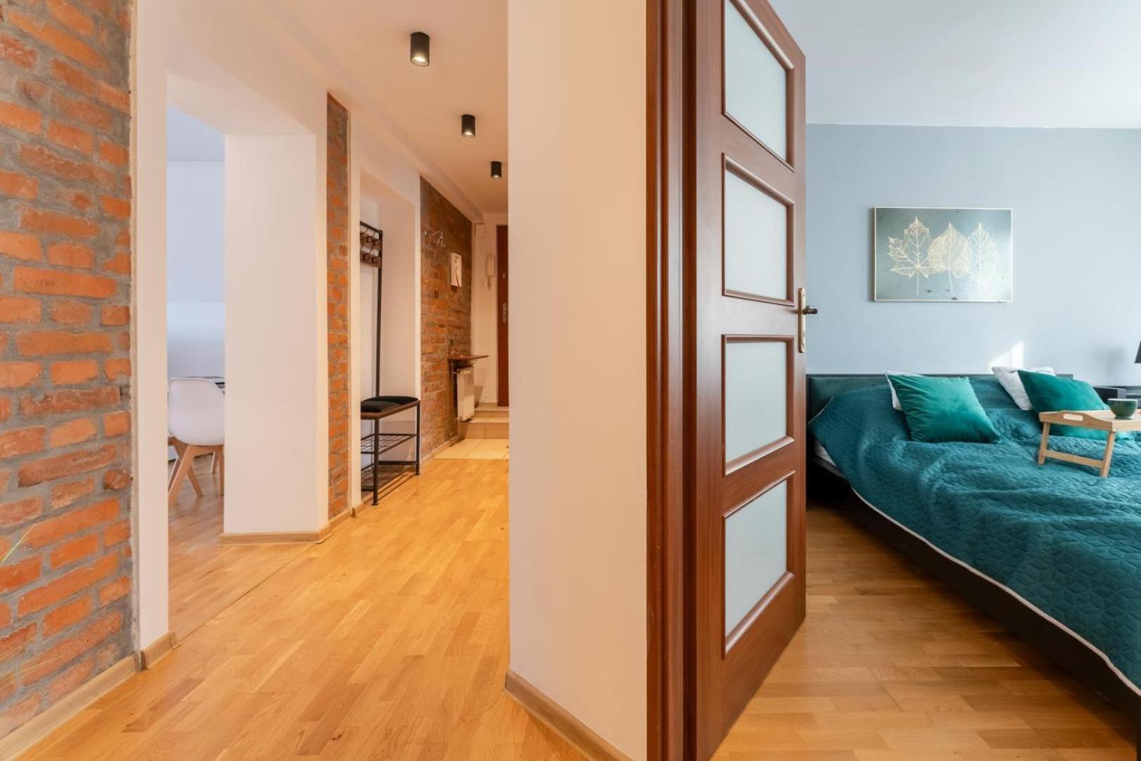 Apartament Ratuszlove - 2 Osobne Sypialnie, Z Widokiem Na Ratusz - By Spaceapart Jelenia Góra Εξωτερικό φωτογραφία