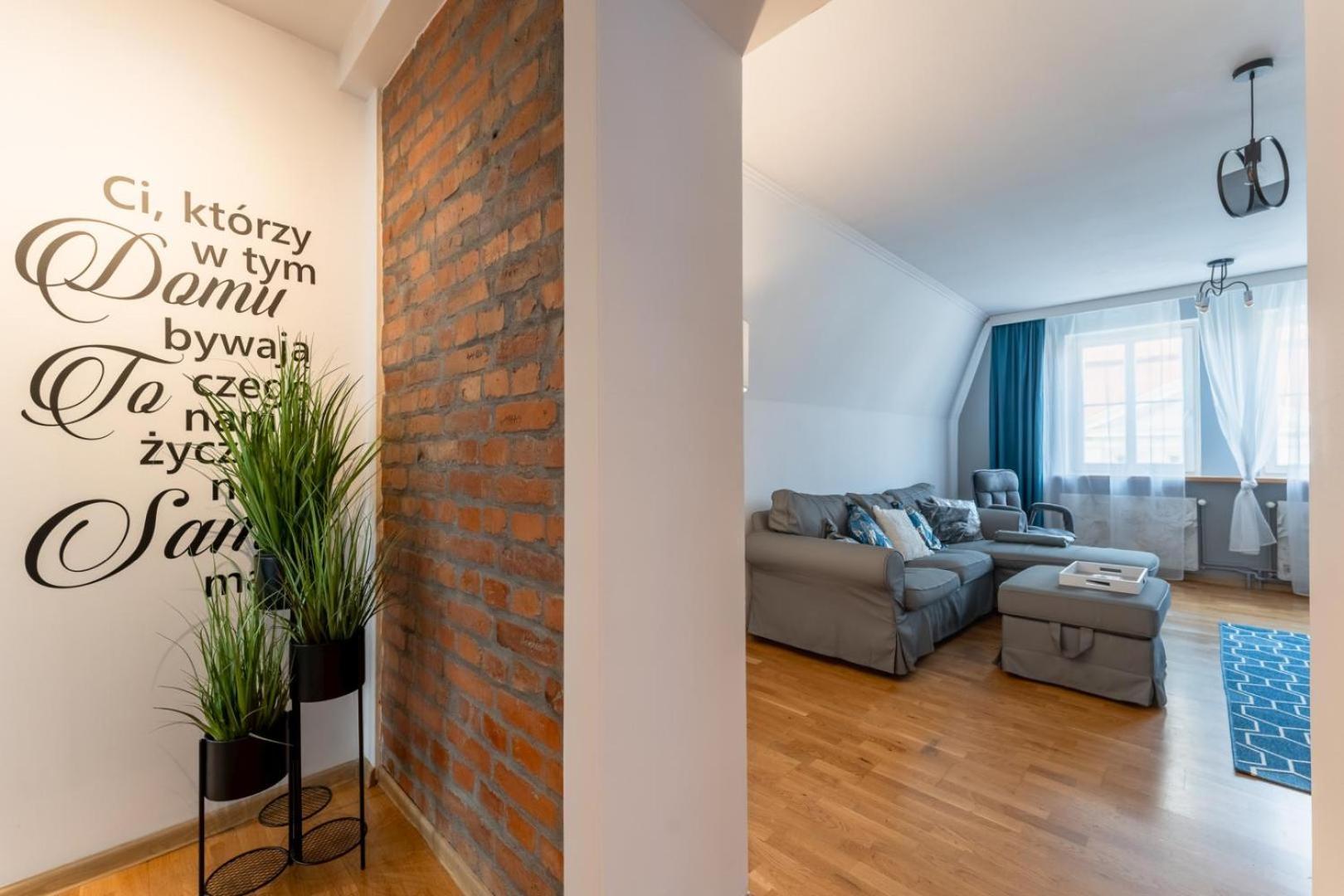 Apartament Ratuszlove - 2 Osobne Sypialnie, Z Widokiem Na Ratusz - By Spaceapart Jelenia Góra Εξωτερικό φωτογραφία