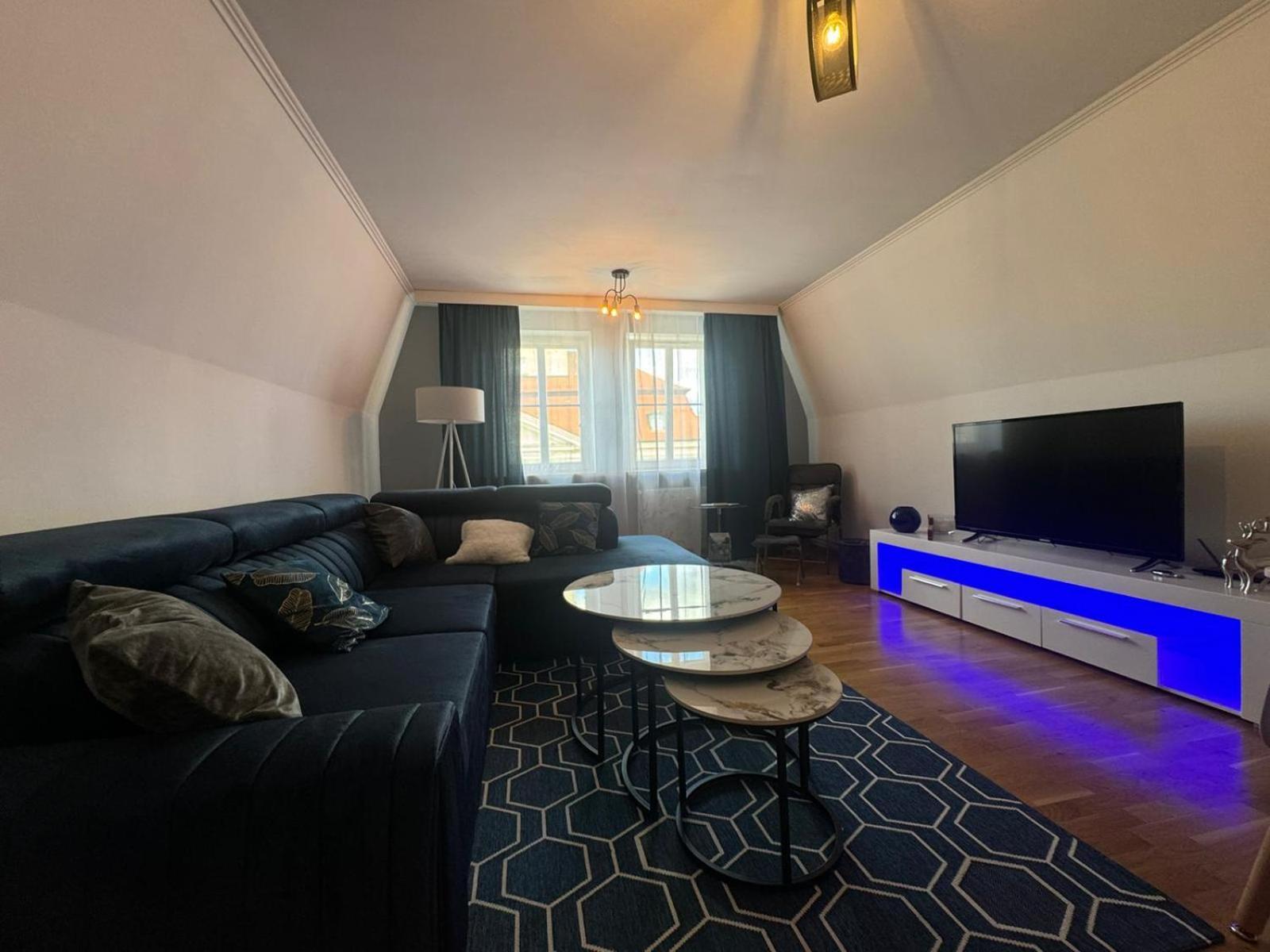 Apartament Ratuszlove - 2 Osobne Sypialnie, Z Widokiem Na Ratusz - By Spaceapart Jelenia Góra Εξωτερικό φωτογραφία